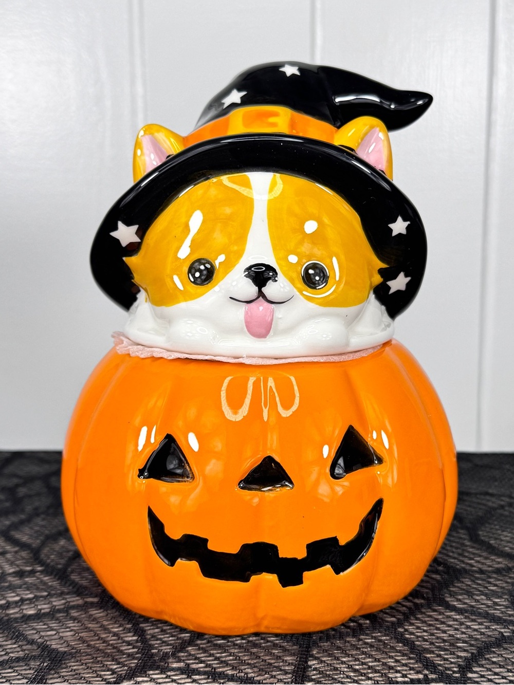 NEW 10 Strawberry Street Witch Corgi Pumpkin Halloween Cookie Jar